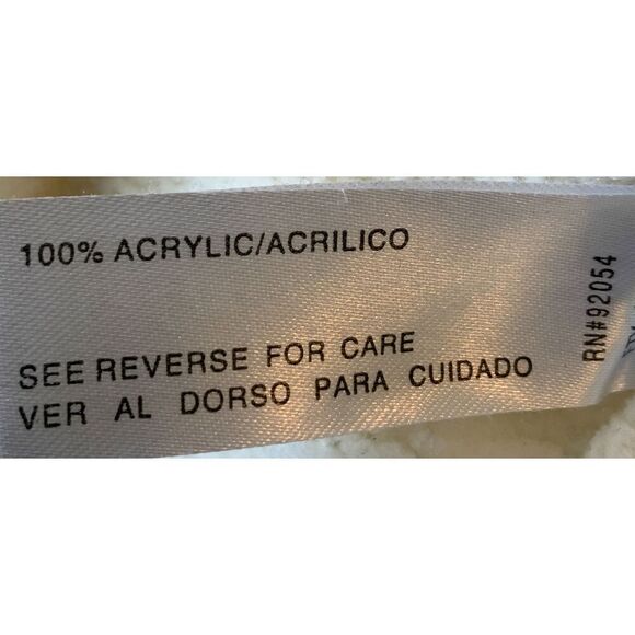 Carolyn Taylor White Long Sleeve V Neck Crochet Neckline Soft Girl Sweater Large - Picture 11 of 12